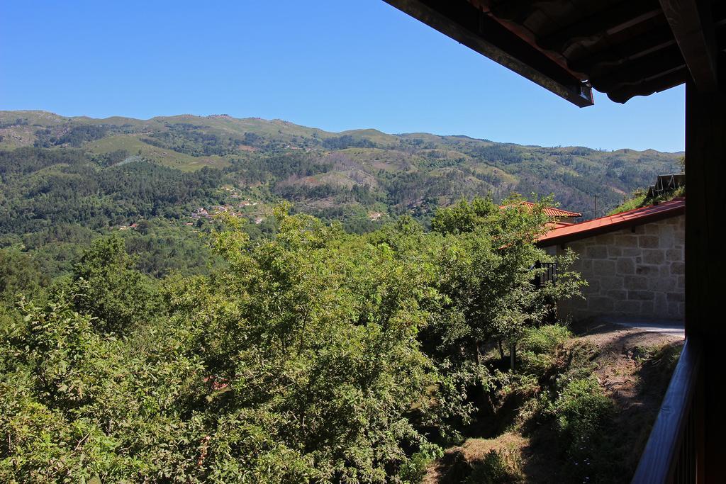 Pensjonat Encostas Da Torre Terras de Bouro Zewnętrze zdjęcie